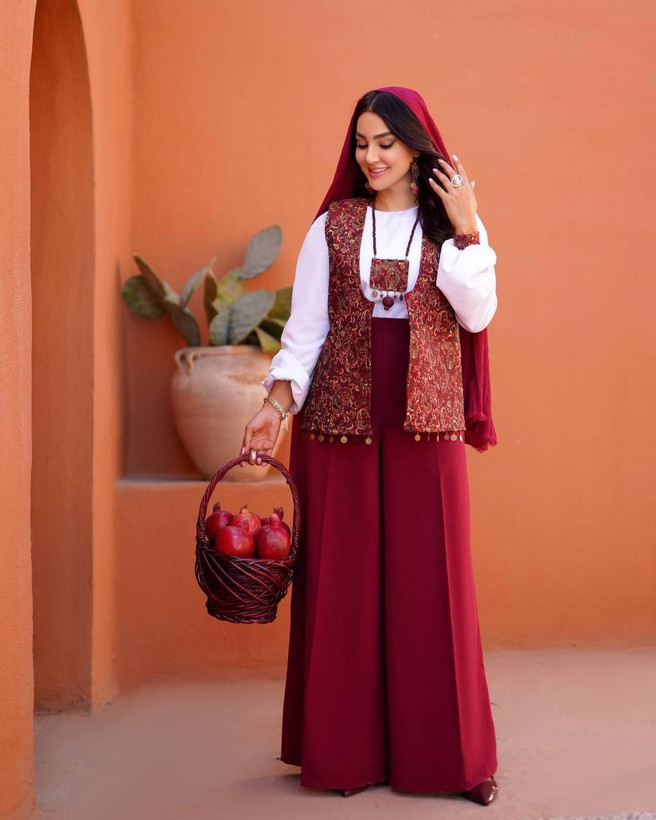 ست 6تیکه یلدایی اناربانو